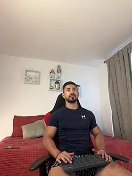 Ezzio Scolaro online show from 04/02/26, 10:27