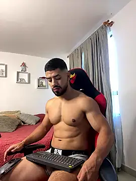 Ezzio Scolaro online show from 01/07/26, 11:59