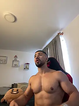 Ezzio Scolaro online show from 11/02/25, 04:45