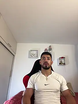 Ezzio Scolaro online show from 04/09/26, 11:33