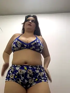 Anyhot latina online show from 10/22/25, 10:41