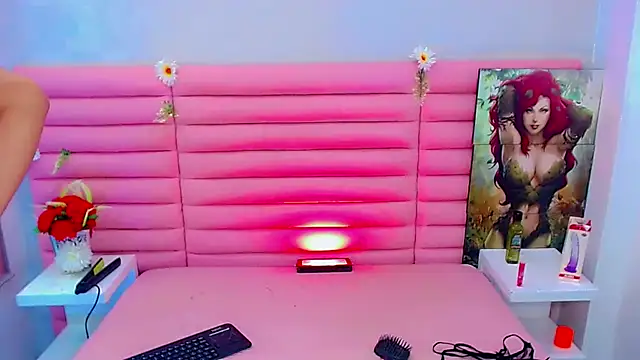 miss dania75 online show from 10/28/25, 04:50