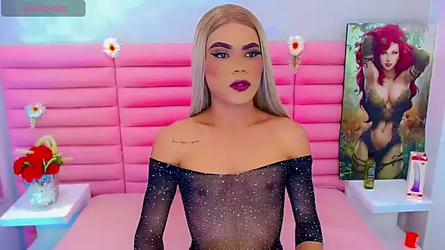 miss dania75 online show from 10/22/25, 03:28