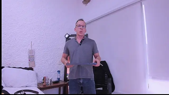  axelking  online show from 12/22/25, 11:32