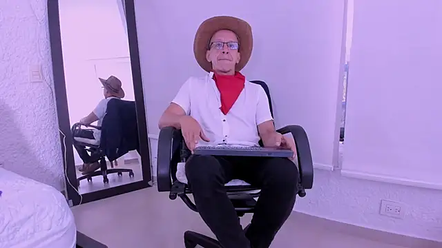  axelking  online show from 02/24/26, 11:33