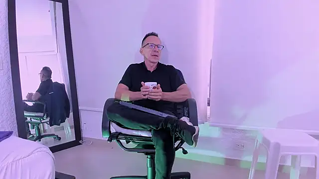  axelking  online show from 02/26/26, 11:43