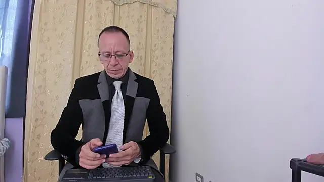  axelking  online show from 04/09/26, 11:38