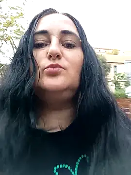 Bella 862 online show from 10/17/25, 01:02