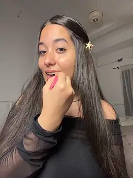 Nhefertary online show from 03/25/26, 02:12