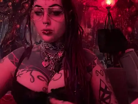 nyxvelon online show from 11/14/25, 01:59