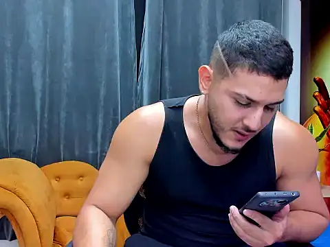 jasonshaw25 online show from 11/10/25, 05:18