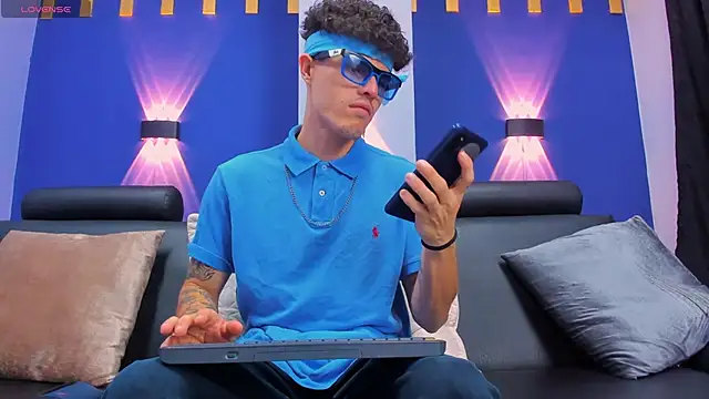 Snapshot of imsammytop chatting on 10/22/25, 11:31 imsammytop online show from 10/22/25, 11:31