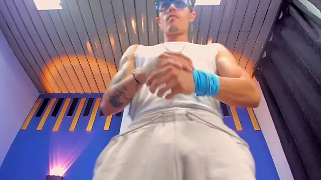 Snapshot of imsammytop chatting on 10/28/25, 11:20 imsammytop online show from 10/28/25, 11:20