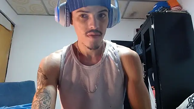 Snapshot of imsammytop chatting on 11/22/25, 10:25 imsammytop online show from 11/22/25, 10:25