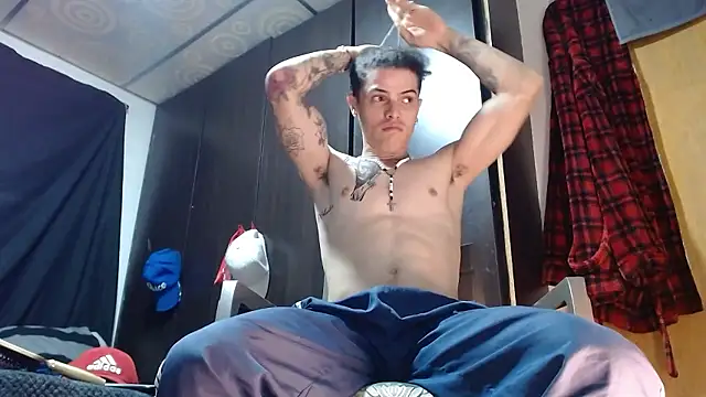 Snapshot of imsammytop chatting on 01/19/26, 12:25 imsammytop online show from 01/19/26, 12:25