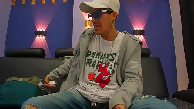 Snapshot of imsammytop chatting on 10/29/25, 11:31 imsammytop online show from 10/29/25, 11:31