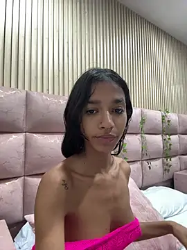 Snapshot of ScarletEvanss_ chatting on 07/12/26, 10:38 ScarletEvanss online show from 07/12/26, 10:38
