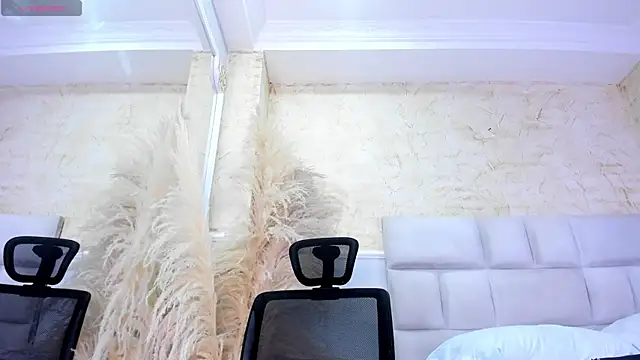 ScarletEvanss  online show from 04/08/26, 11:22