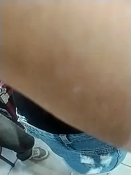 Barbaruivasc1 online show from 11/11/25, 06:14