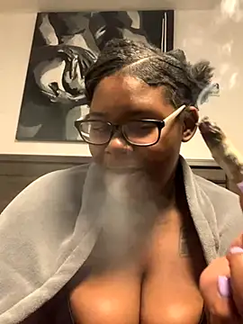 ThickChick94 online show from 10/24/25, 05:17