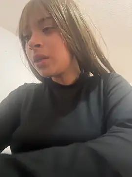 alahia hank online show from 12/04/25, 06:07