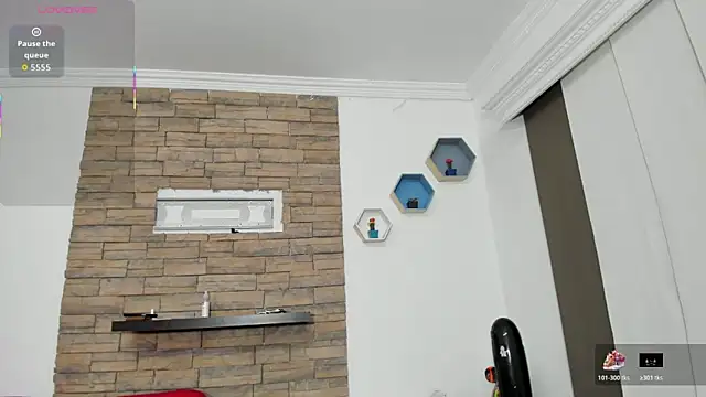 jilary  clinton online show from 10/21/25, 12:15