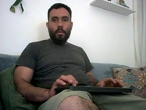 Snapshot of Domfetishx chatting on 10/07/25, 01:06 Domfetishx online show from 10/07/25, 01:06
