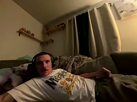 AverageMaleJay online show from 01/10/26, 05:25