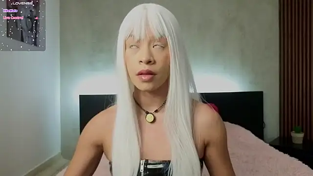 kimhilton  online show from 02/25/26, 04:01