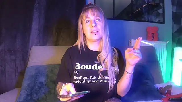 Delichieuse5 online show from 02/19/25, 08:41