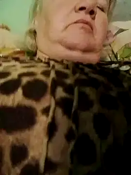 LusiyaGold5 online show from 10/19/25, 01:08