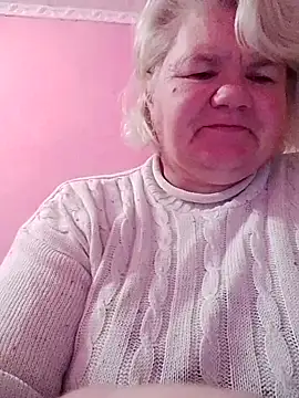 LusiyaGold5 online show from 10/26/25, 07:36