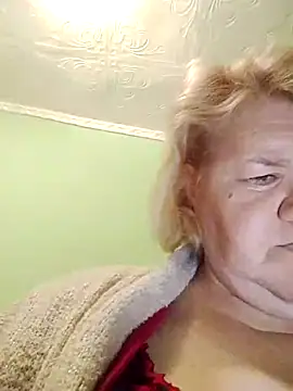 LusiyaGold5 online show from 11/30/25, 09:48