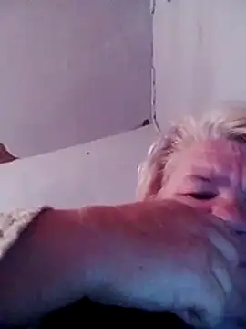 LusiyaGold5 online show from 11/11/25, 07:30