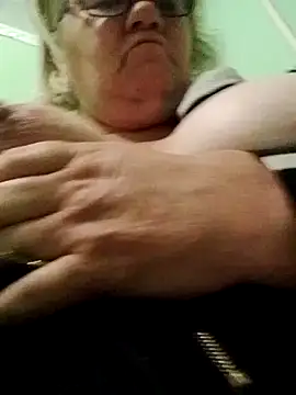 LusiyaGold5 online show from 10/13/25, 09:59