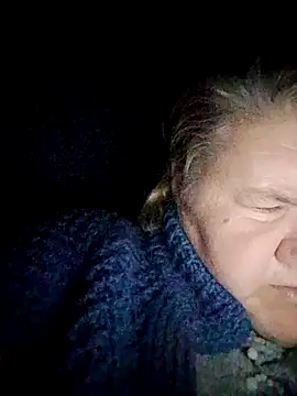 LusiyaGold5 online show from 11/21/25, 07:35