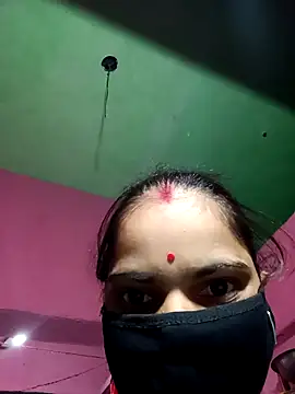 Mm punam online show from 10/30/25, 01:42