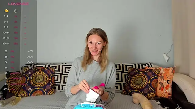 Snapshot of Amalia_Mio chatting on 11/05/25, 07:55 Amalia Mio online show from 11/05/25, 07:55