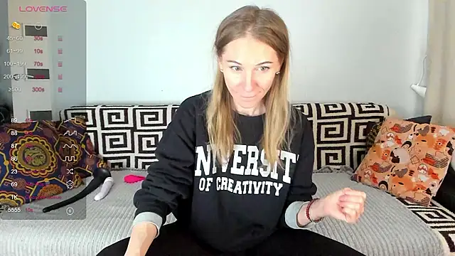 Amalia Mio online show from 02/26/26, 08:25