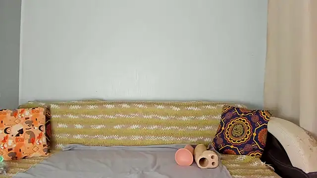 Snapshot of Amalia_Mio chatting on 11/30/25, 08:04 Amalia Mio online show from 11/30/25, 08:04