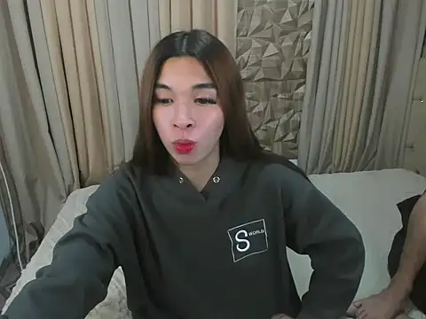 Yourdreamgoddess online show from 04/14/26, 06:40