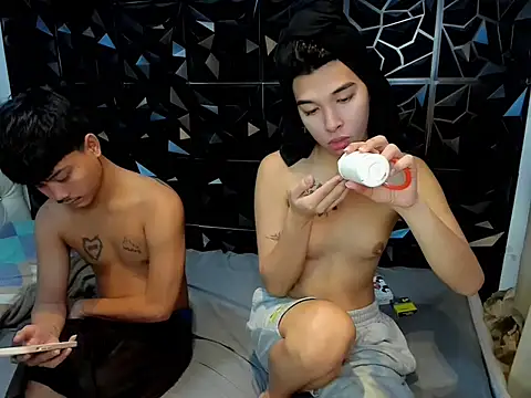Yourdreamgoddess online show from 05/31/26, 05:51