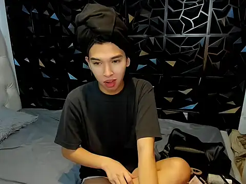 Yourdreamgoddess online show from 05/30/26, 05:18