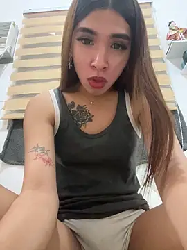 Snapshot of Yourdreamgoddess chatting on 05/17/26, 04:56 Yourdreamgoddess online show from 05/17/26, 04:56