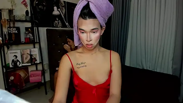 Yourdreamgoddess online show from 10/14/25, 05:24