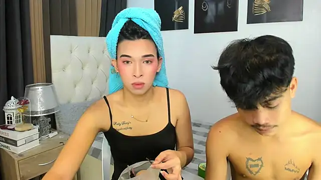 Yourdreamgoddess online show from 10/23/25, 04:27