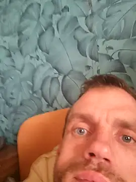 zsexpaar2 online show from 10/05/25, 01:24