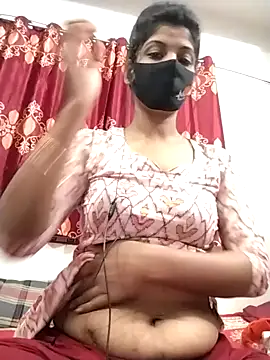 Queen-Any online show from 10/21/25, 08:41