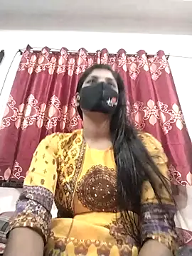 Queen-Any online show from 10/25/25, 03:56