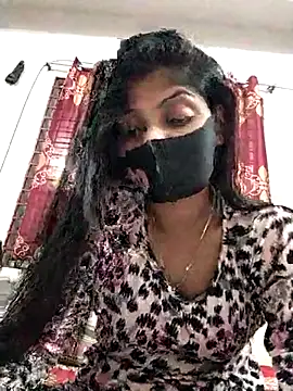 Queen-Any online show from 11/12/25, 08:12